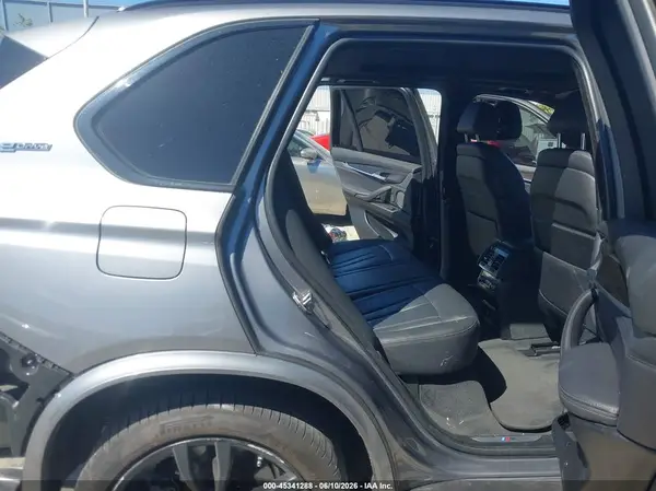 5UXKT0C37H0S81505 2017 BMW X5 - Image 8