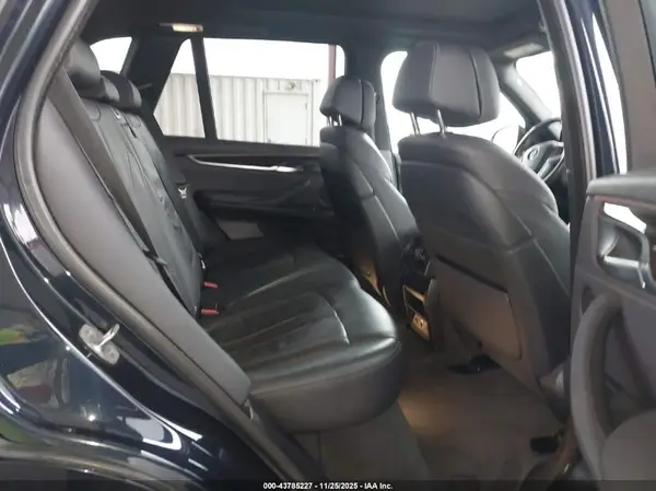 5UXKT0C37H0V97759 2017 BMW X5 - Image 8
