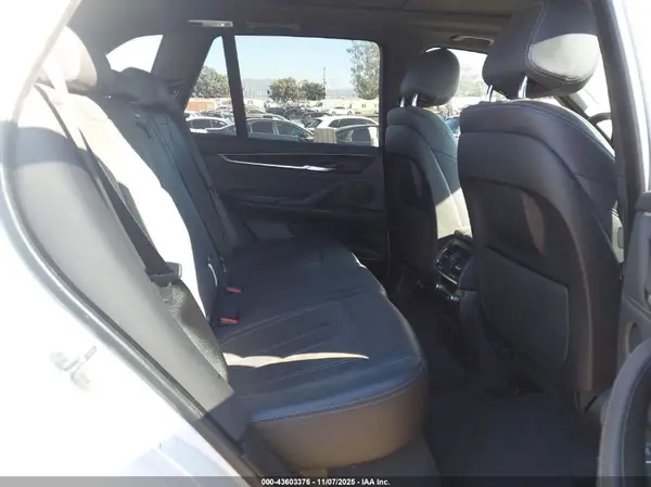 5UXKT0C38H0V96524 2017 BMW X5 - Image 8