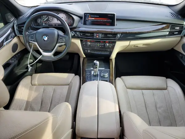 5UXKT0C39H0V96144 2017 BMW X5 - Image 8