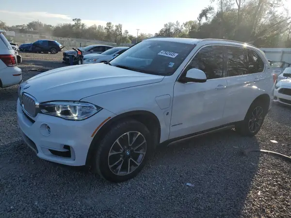 5UXKT0C39H0V96368 2017 BMW X5 - Image 1