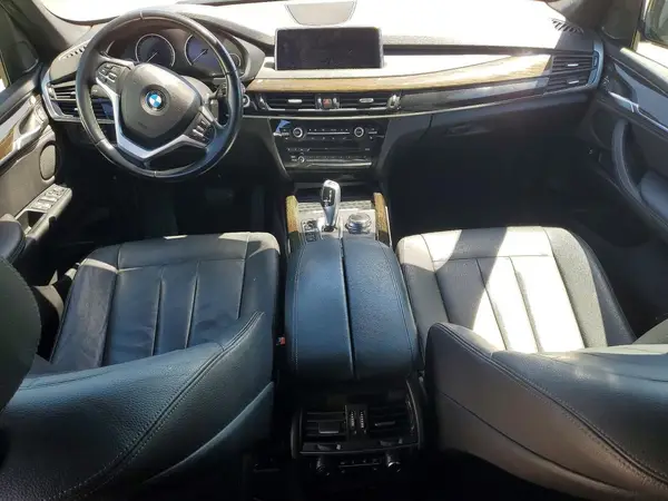 5UXKT0C39H0V96869 2017 BMW X5 - Image 8