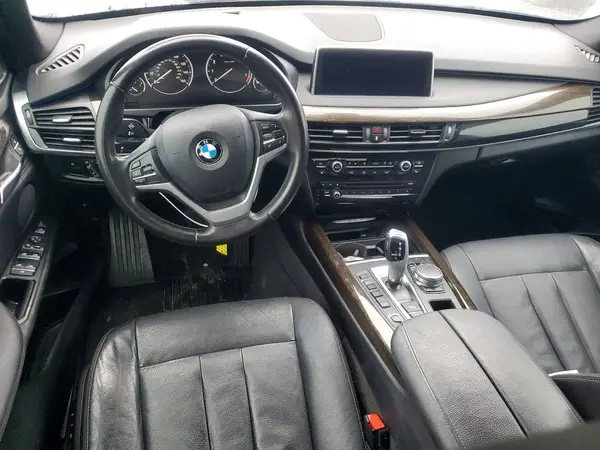 5UXKT0C39H0V97035 2017 BMW X5 - Image 8