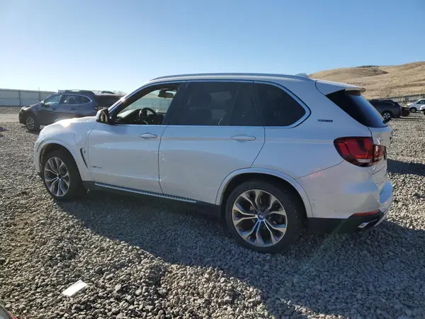 5UXKT0C39H0V97181 2017 BMW X5 - Image 2