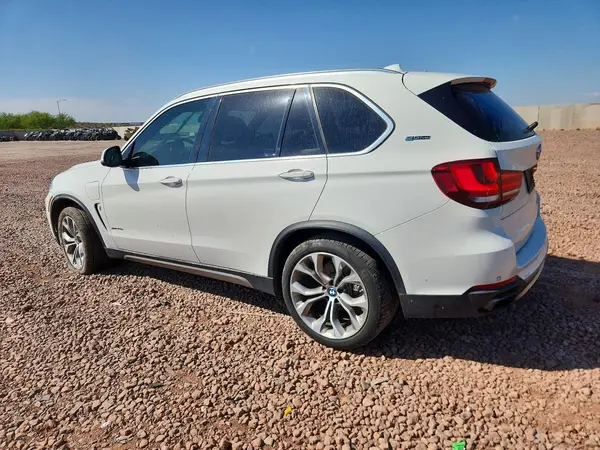5UXKT0C3XH0V96539 2017 BMW X5 - Image 2