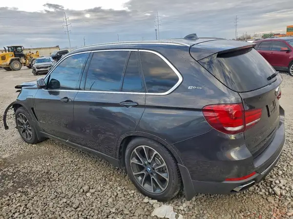 5UXKT0C3XH0V96928 2017 BMW X5 - Image 2