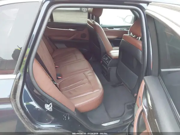 5UXKT0C50H0S80231 2017 BMW X5 - Image 8