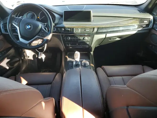 5UXKT0C50J0V98615 2018 BMW X5 - Image 8