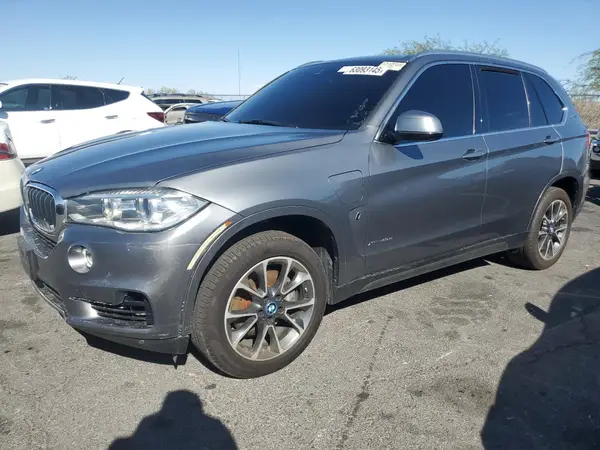 5UXKT0C50J0W00041 2018 BMW X5 - Image 1
