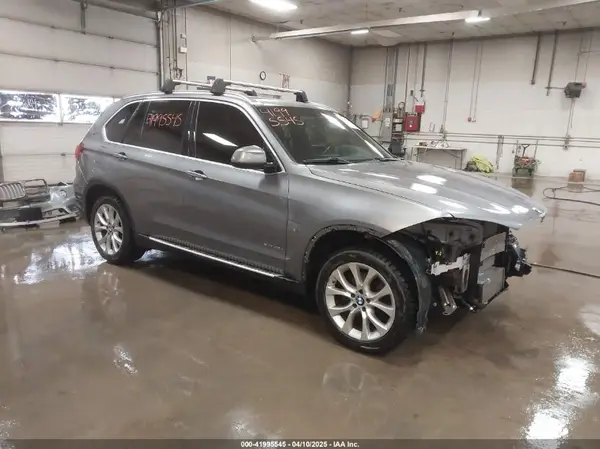 5UXKT0C50J0W01187 2018 BMW X5 - Image 1