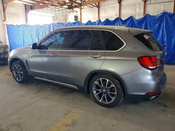 5UXKT0C50J0W02064 2018 BMW X5 - Image 2
