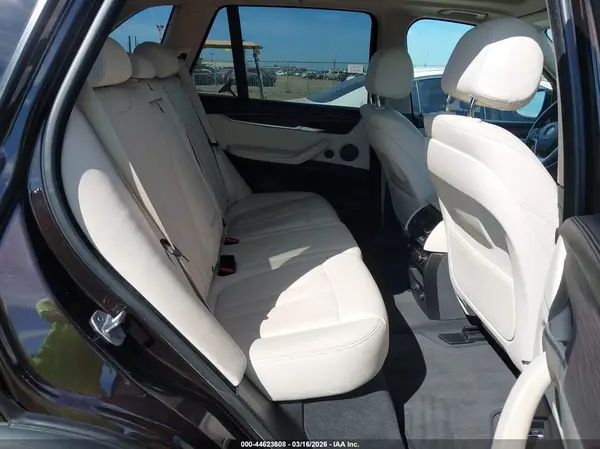 5UXKT0C51G0F74562 2016 BMW X5 - Image 8