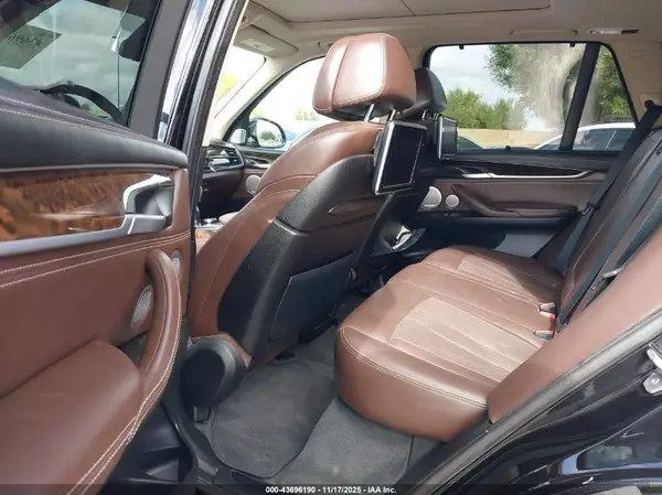 5UXKT0C51G0F75064 2016 BMW X5 - Image 8