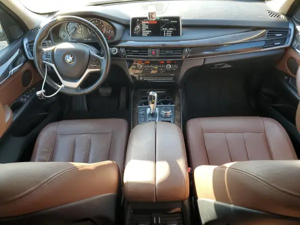 5UXKT0C51G0F75274 2016 BMW X5 - Image 8