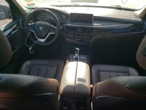 5UXKT0C51G0F75484 2016 BMW X5 - Image 8