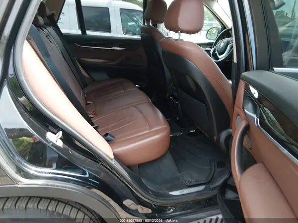 5UXKT0C51G0F75498 2016 BMW X5 - Image 8
