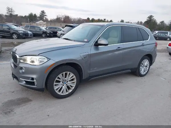 5UXKT0C51G0S77028 2016 BMW X5 - Image 2