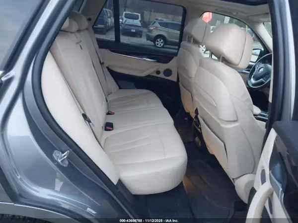 5UXKT0C51G0S77028 2016 BMW X5 - Image 8
