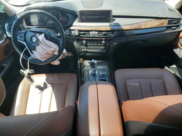 5UXKT0C51G0S77935 2016 BMW X5 - Image 8