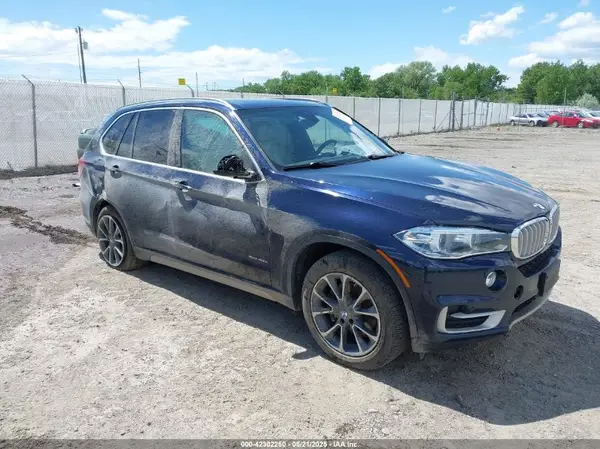5UXKT0C51H0S80321 2017 BMW X5 - Image 1