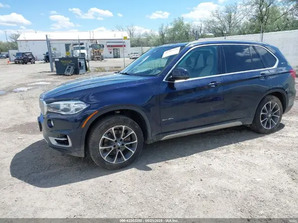 5UXKT0C51H0S80321 2017 BMW X5 - Image 2