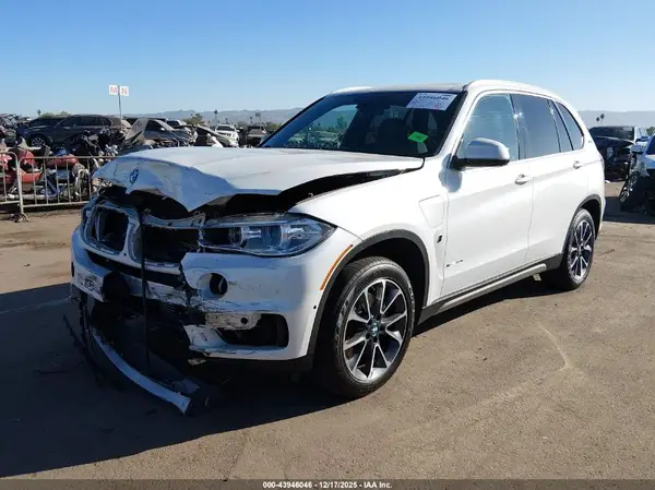 5UXKT0C51J0V98980 2018 BMW X5 - Image 2