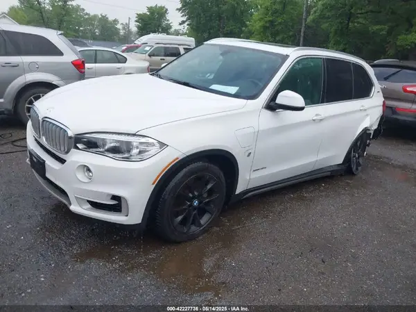 5UXKT0C51J0W01277 2018 BMW X5 - Image 2
