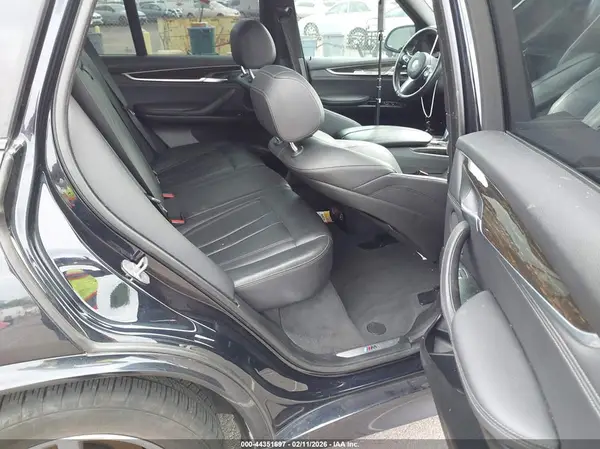 5UXKT0C51J0W01442 2018 BMW X5 - Image 8