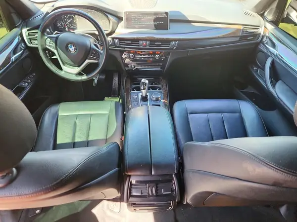 5UXKT0C51J0W01991 2018 BMW X5 - Image 8