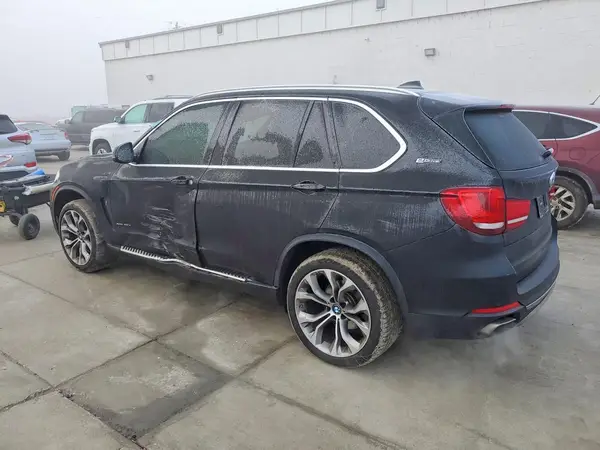5UXKT0C51J0W02932 2018 BMW X5 - Image 2