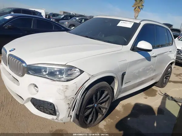 5UXKT0C51J0W03045 2018 BMW X5 - Image 2