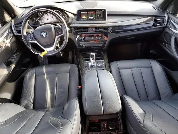 5UXKT0C51J0W03594 2018 BMW X5 - Image 8