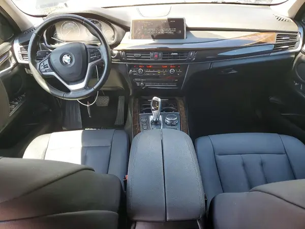 5UXKT0C52G0F75302 2016 BMW X5 - Image 8