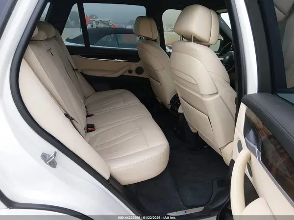 5UXKT0C52G0F75431 2016 BMW X5 - Image 8