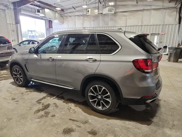 5UXKT0C52G0S77586 2016 BMW X5 - Image 2