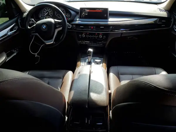 5UXKT0C52G0S79032 2016 BMW X5 - Image 8