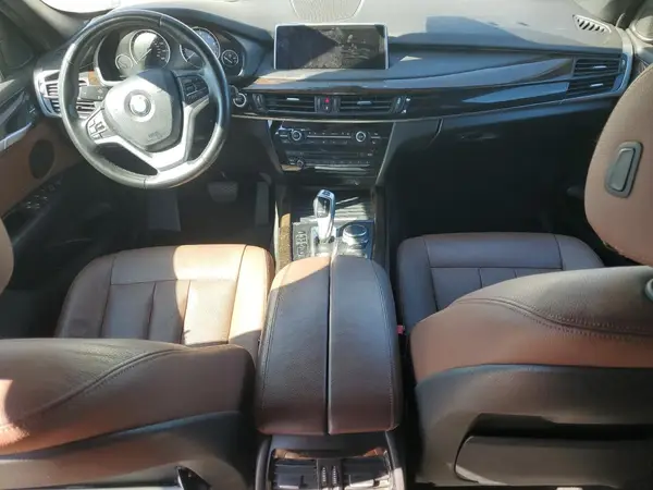 5UXKT0C52H0S80232 2017 BMW X5 - Image 8
