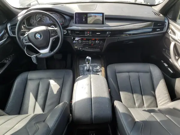 5UXKT0C52J0V99717 2018 BMW X5 - Image 8