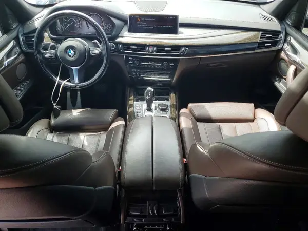 5UXKT0C52J0V99877 2018 BMW X5 - Image 8