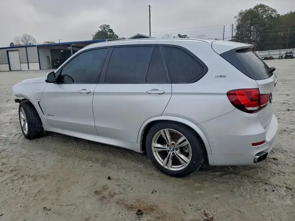 5UXKT0C52J0W00266 2018 BMW X5 - Image 2