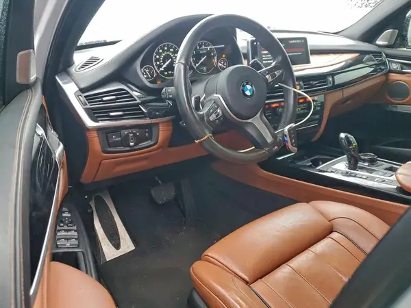 5UXKT0C52J0W00266 2018 BMW X5 - Image 8
