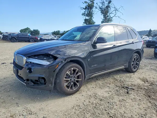 5UXKT0C52J0W01479 2018 BMW X5 - Image 1
