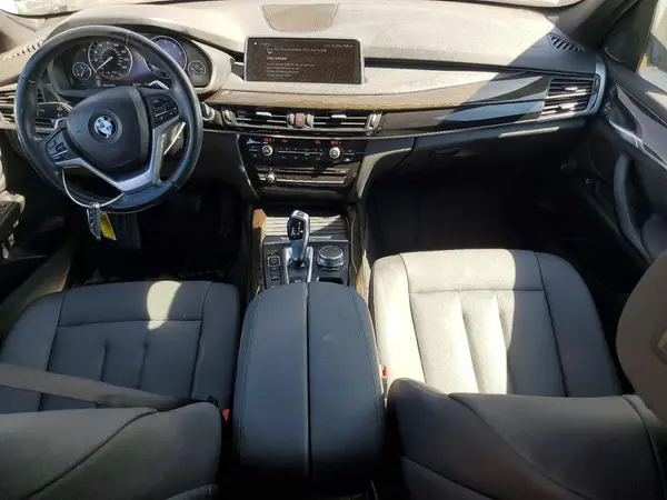 5UXKT0C52J0W03281 2018 BMW X5 - Image 8