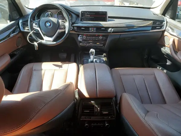 5UXKT0C52J0W03779 2018 BMW X5 - Image 8