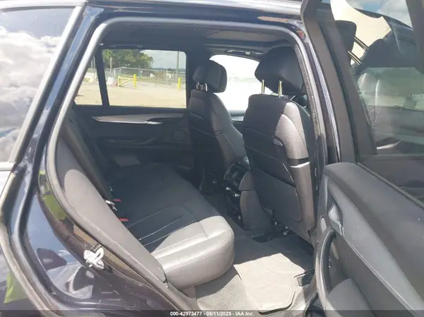 5UXKT0C53G0F75048 2016 BMW X5 - Image 8