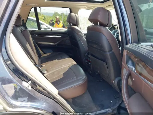 5UXKT0C53G0S79167 2016 BMW X5 - Image 8