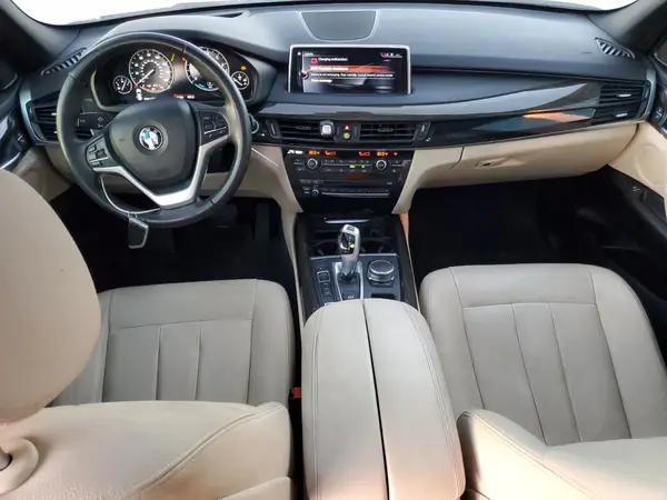 5UXKT0C53H0S80062 2017 BMW X5 - Image 8