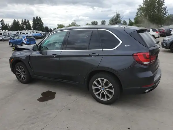 5UXKT0C53J0V98916 2018 BMW X5 - Image 2
