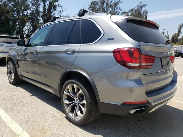 5UXKT0C53J0V98933 2018 BMW X5 - Image 2