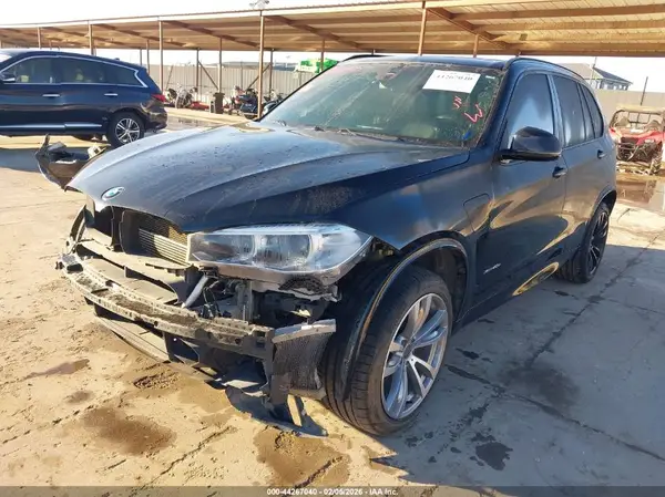 5UXKT0C53J0W00079 2018 BMW X5 - Image 2